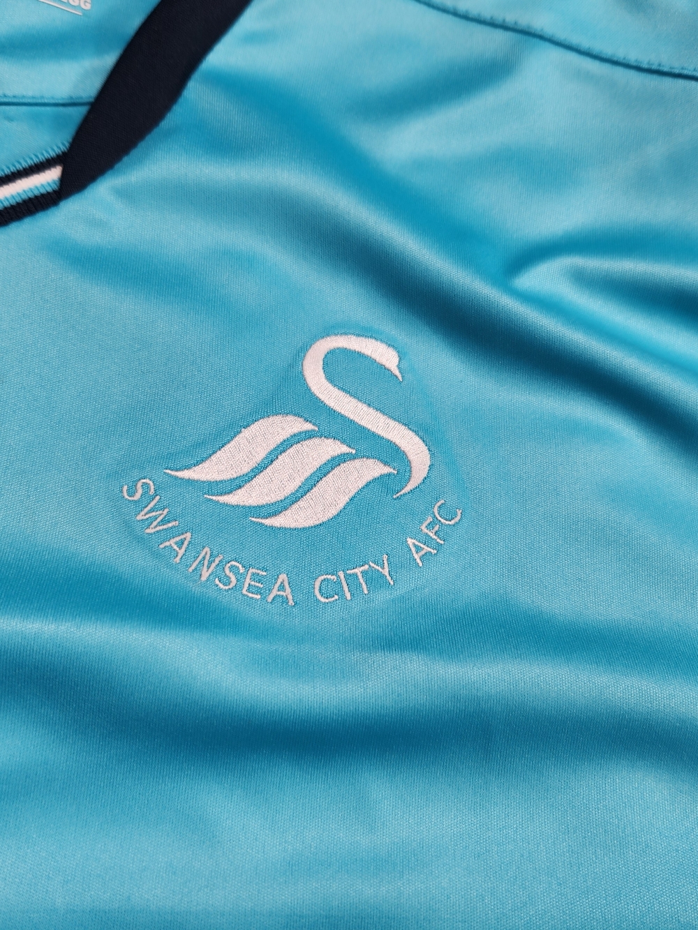 Swansea City Home Shirt New With Tags. Size XXL - Picture 2 of 15
